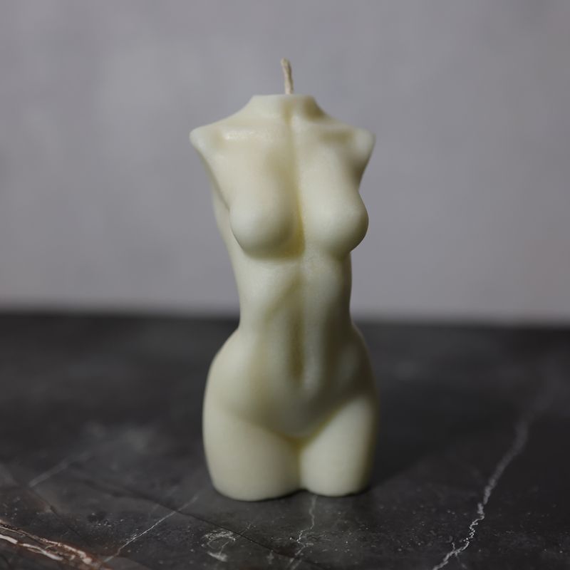 Свеча натуральная ручной работы Woman