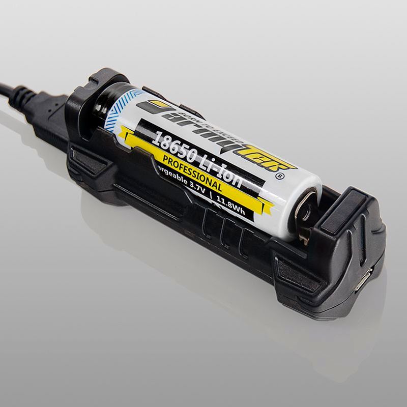 Зарядное устройство Armytek Handy C1 VE с функцией Powerbank одноканальное