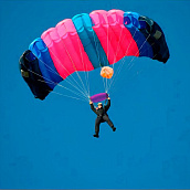 Подарочный сертификат Прыжок с парашютом - "Десантура"